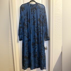 H&M Black/Blue Floral Long Sleeve Lined Dress Size 6